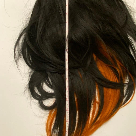 Black and orange wig - Picture 10 of 11